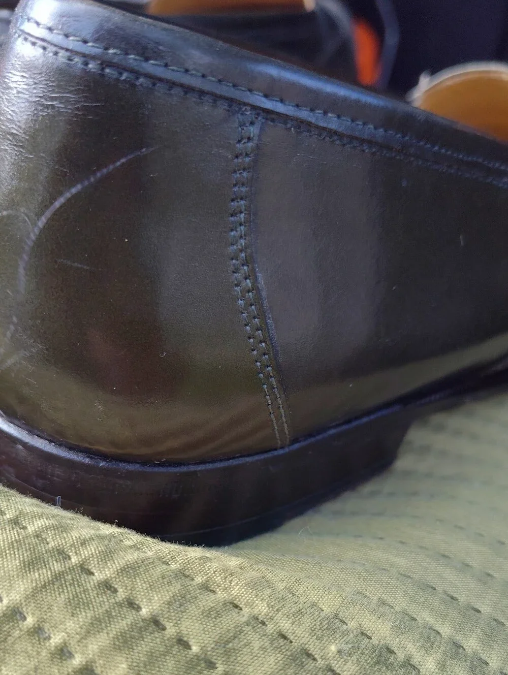 Mezlan Olive / Pistachio Croc-Texture Leather Slip-Ons